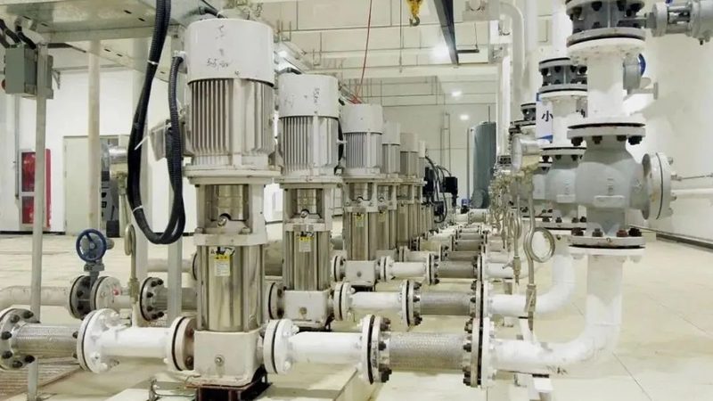 户外控制柜定制：规格选择与厂家考量